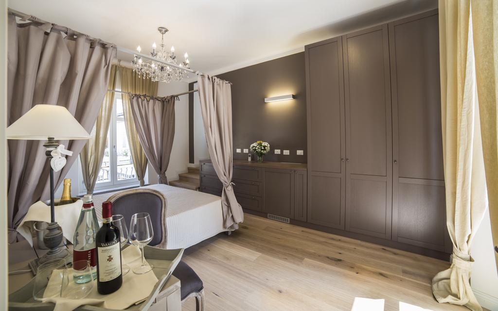 Hotel Casa Andrea La Morra Pokoj fotografie